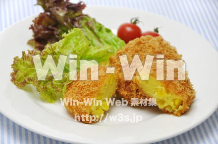 コーンコロッケの写真素材 W-014846