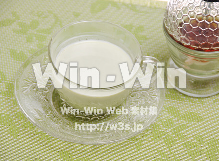 ホット青汁ミルクの写真素材 W-015928
