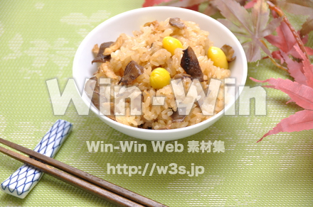 松茸ごはんの写真素材 W-015574