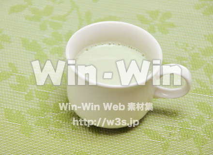 ホット青汁ミルクの写真素材 W-015926