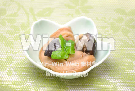 車麩の煮物の写真素材 W-014927