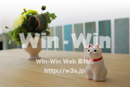 ネコの置物の写真素材 W-017962