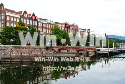 ハウステンボスの園内の風景の写真素材 W-018456