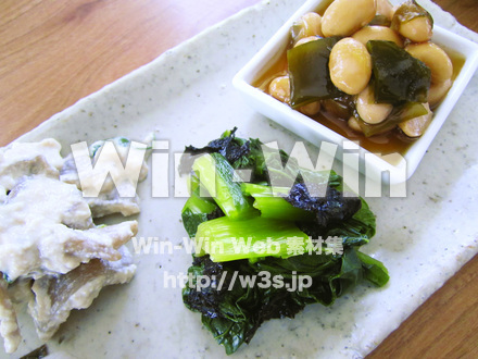 青菜と煮豆の写真素材 W-018689