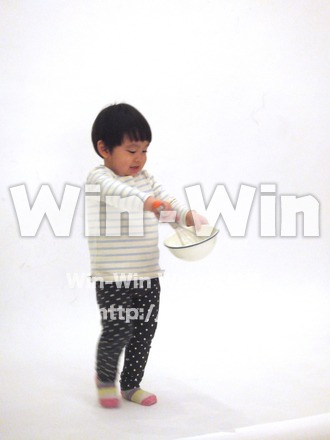 お手伝いの写真素材 W-020389