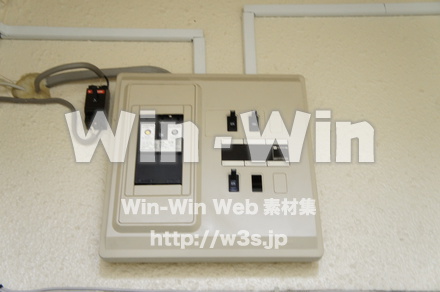 ブレーカーの写真素材 W-022238